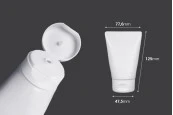 Пластмасова туба 100 ml бяла с вътрешно алуминиево покритие и капачка flip top - 12 бр. Пластмасова туба 100 ml бяла с вътрешно алуминиево покритие и капачка flip top - 12 бр.
