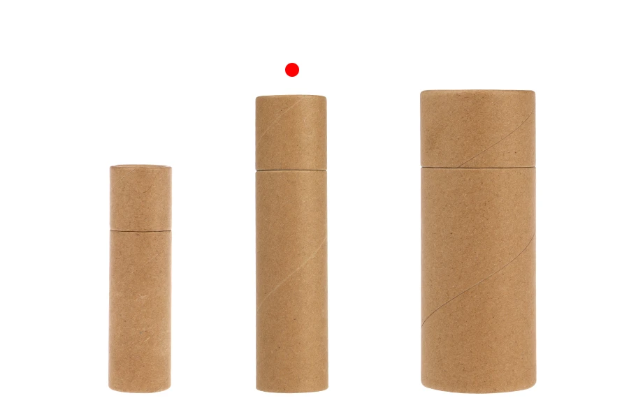 Биоразградими цилиндрични хартиени кутии с размер 25х100 мм за балсам за устни-изображение_група