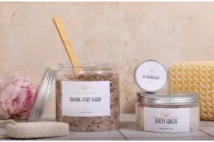 Прозрачен  PET  буркан  300ml със сребриста алуминиева капачка с уплътнител-3