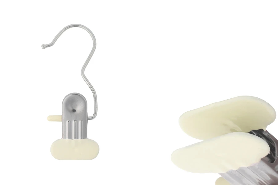 Метална кука с бежова щипка 110х38 мм-изображение_продукт