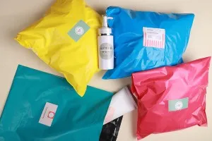 Qese courier me mbyllje ngitëse PE të papërshkueshme nga uji 400x450 mm - 100 copë-изображение_група