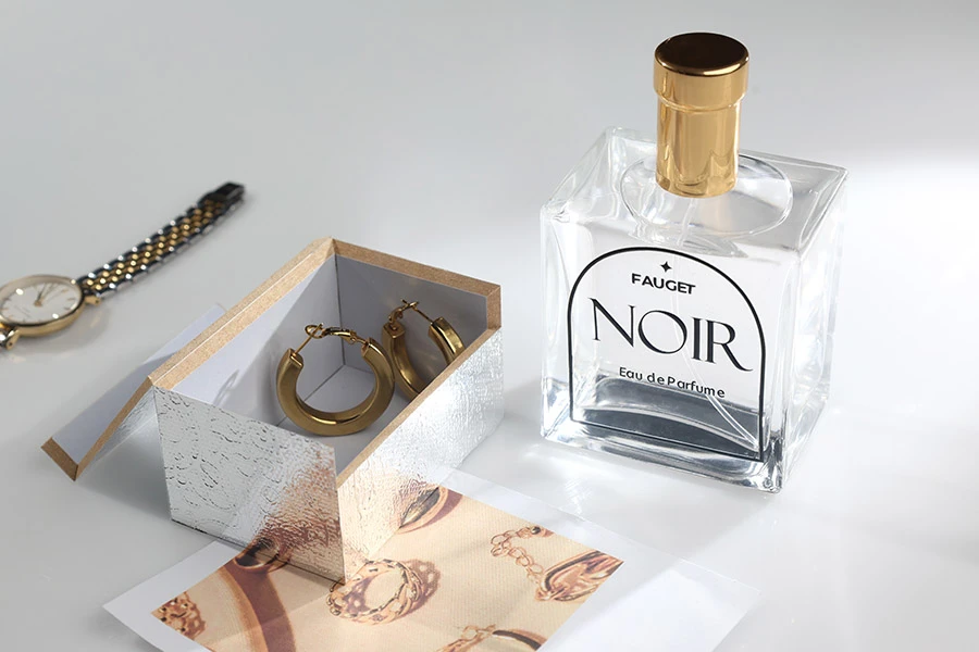 Дървена сребриста кутив  75x50x40 мм-изображение_група