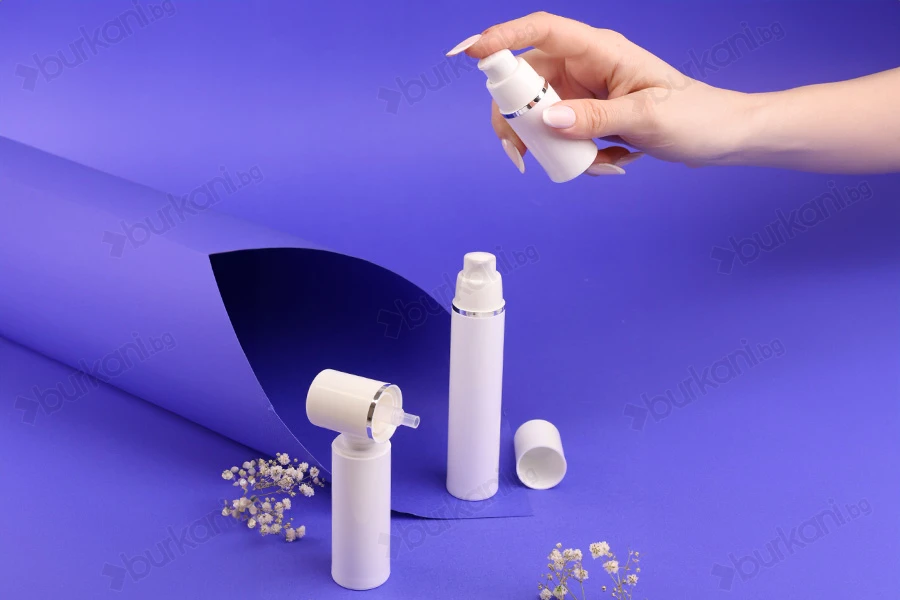 Пластмасова Airless бутилка за крем 15 ml ( бяла със стребриста лента)-изображение_група