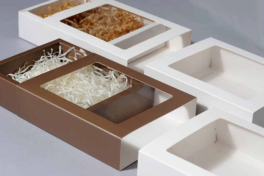 Опаковъчна картонена кутия 195x155x50 мм (чекмедже) с прозорец - 12 бр. Опаковъчна картонена кутия 195x155x50 мм (чекмедже) с прозорец - 12 бр.-изображение_група