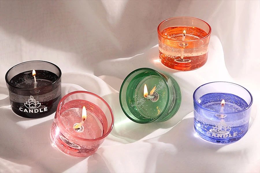 Цилиндричен стъклен 130 мл буркан с размери 70x50 мм в различни цветове Цилиндричен стъклен 130 мл буркан с размери 70x50 мм в различни цветове-изображение_група