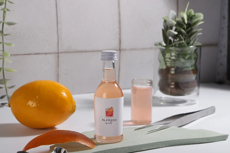 Малка стъклена бутилка 40 мл Малка стъклена бутилка 40 мл-изображение_група