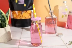 Капачки с дупка за бутилки за сокове-3