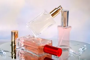 Стъклена бутилка за парфюм +  50 ml  7/50 |(18/415)-5