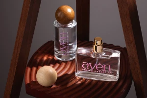 Алуминиев спрей  пулверизатор с дървена (лека) сферична капачка за парфюмни бутилки КРИМП 15 мм -изображение_група