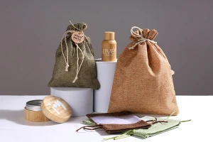 Ленена торбичка с размер 160х230 мм с прозорец (тюл) в различни цветове - 50 бр.-изображение_група