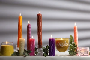 Kit për krijimin e qirinjve - qirinj nga dylli i bletës në ngjyra të ndryshme (10 fletë)-изображение_група