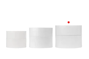 Пластмасов буркан 100 мл за многократна употреба с капачка и пластмасово уплътнение-изображение_група