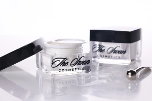 Луксозен акрилен буркан 15 мл за крем с черна капачка-изображение_група