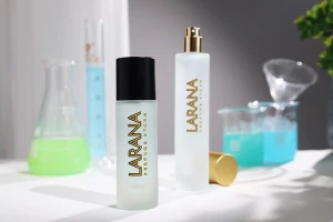 Стъклена матирана бутилка за парфюм 30 мл със спрей и капачка в различни матови цветове-изображение_група