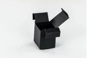 Хартиена  черна кутия с размери 50x58x62 - 50 бр
