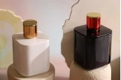 Луксозен стъклен флакон за парфюм 100 ml  с гърловина 15/400  (PP 15) в бяло или черно