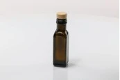 Стъклена бутилка 100 ml Мараска PP 31.5 Уваг Стъклена бутилка 100 ml Мараска PP 31.5 Уваг