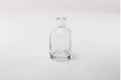 Стъклена квадратна бутилка 100 ml Стъклена квадратна бутилка 100 ml