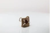 Торнбичка бонбониера за сватба с размери  62x44x70 mm