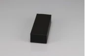 Картонена черна кутия с размери 53x32x140 Картонена черна кутия с размери 53x32x140